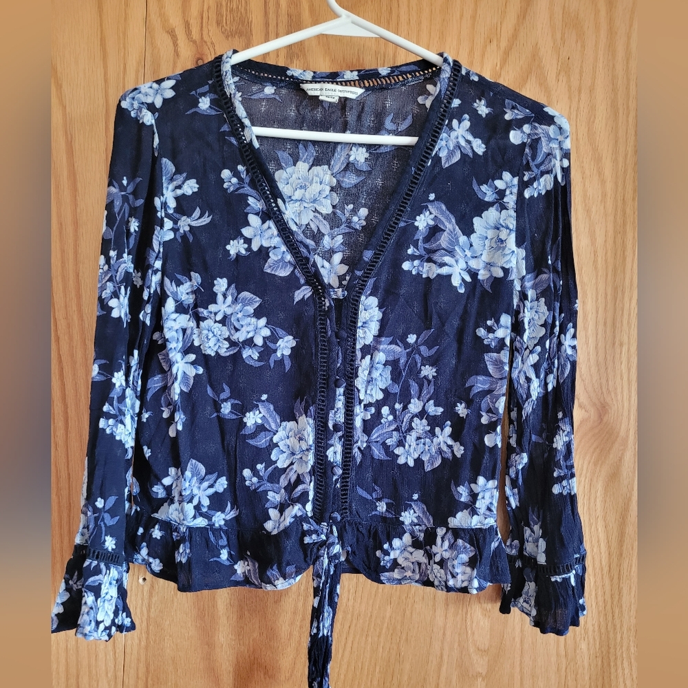 American Eagle Flower Women Cute Crop Top XS Blouse
